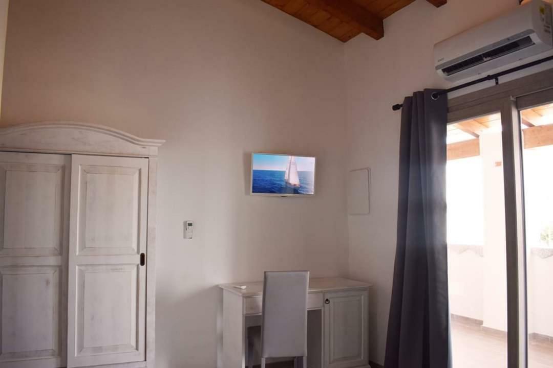 Corallo Rooms Budoni Dış mekan fotoğraf